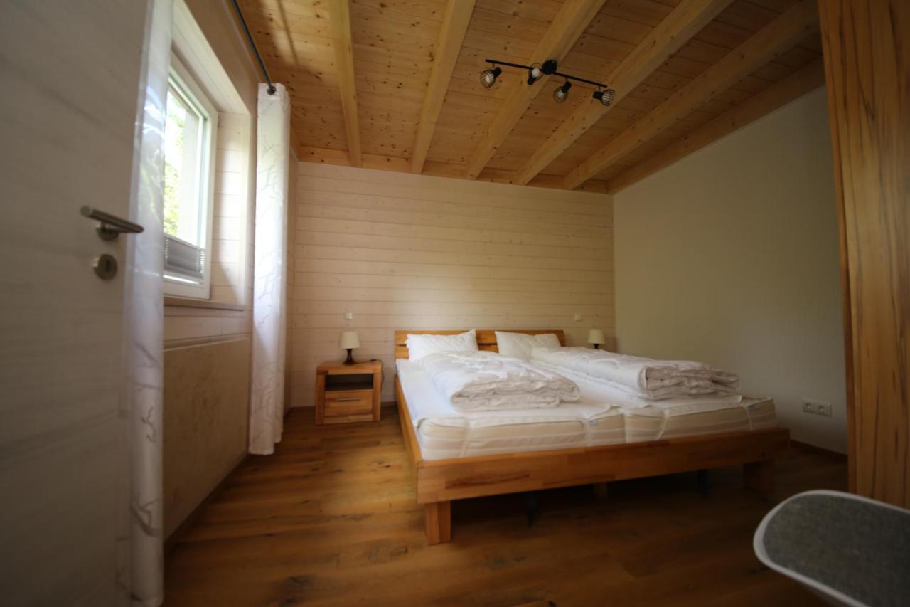 Ferienhaeuser Campingplatz Kinding Exterior foto